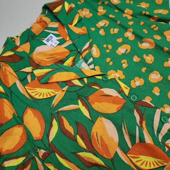 Tabitha Brown Tropical Collared Button Down Shirt Women's Extra Small - Picture 6 of 8